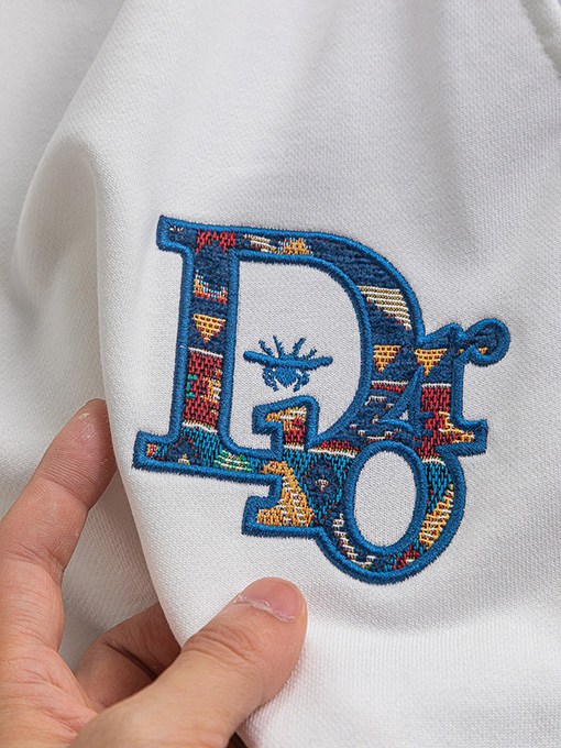 ディオールCDアルファベットの小さな蜂の刺繍ロゴショーツ