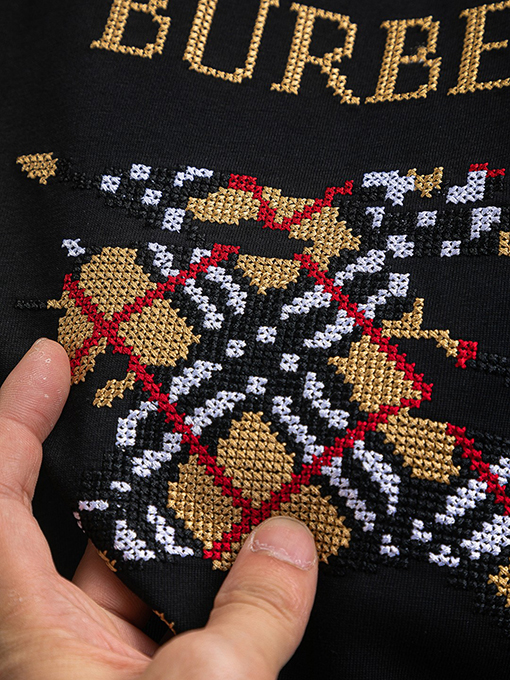 バーバリースーパーコピーロゴ刺繍半袖Tシャツ