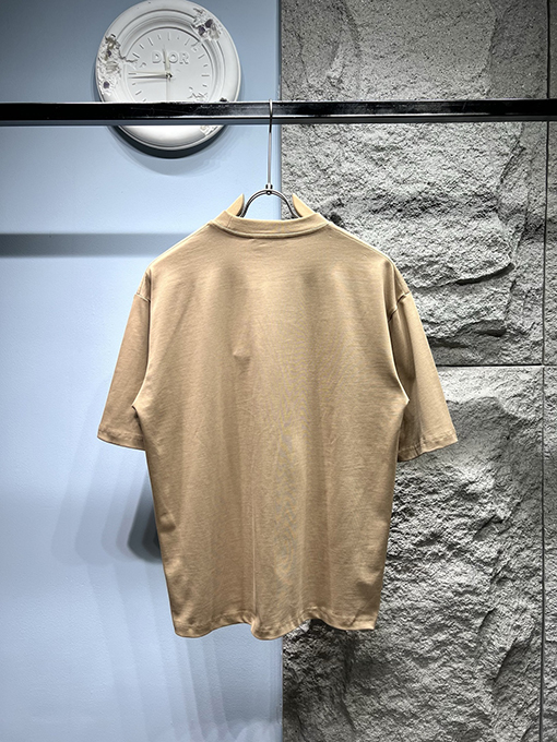 グッチ新しい横棒文字半袖Tシャツ