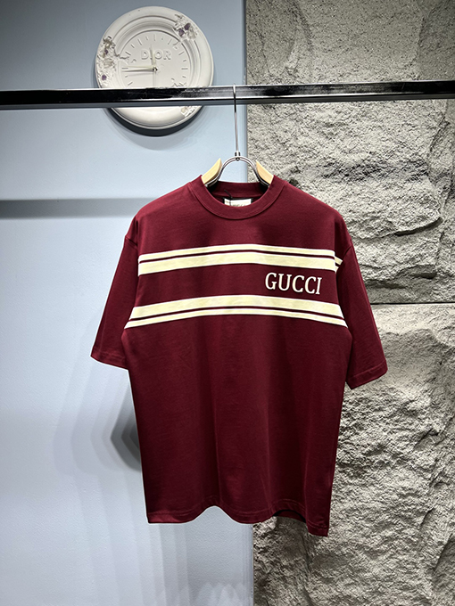 グッチ新しい横棒文字半袖Tシャツ