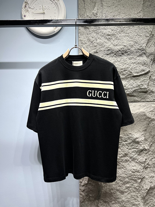 グッチ新しい横棒文字半袖Tシャツ