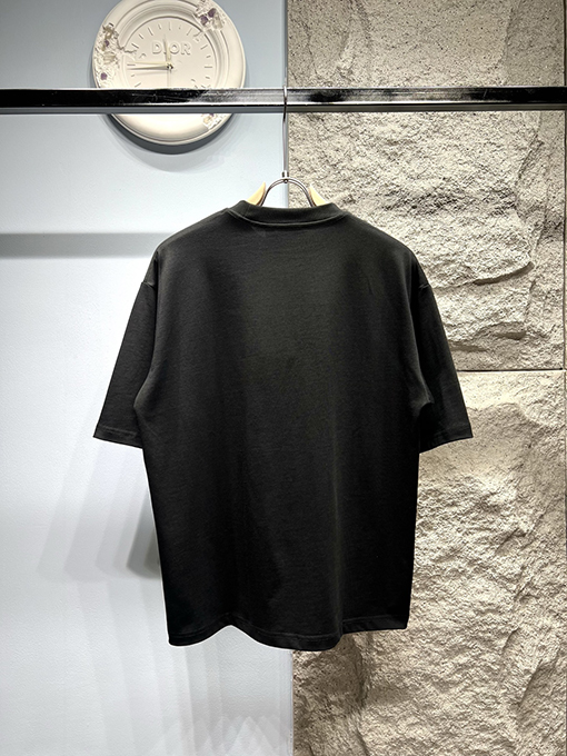 グッチ新しい横棒文字半袖Tシャツ