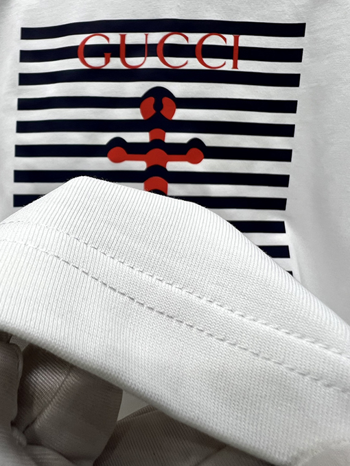 グッチスーパーコピー新しいアンカープリント半袖Tシャツ