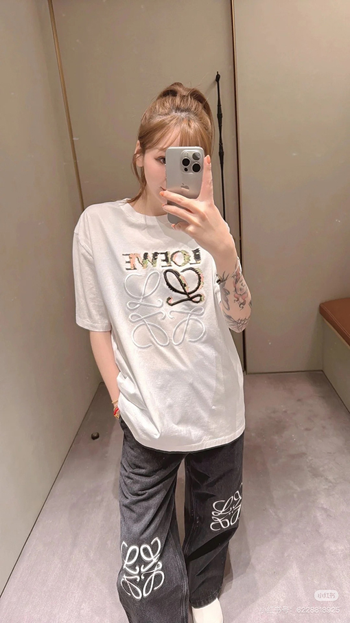 ロエベ刺繍半袖Tシャツ