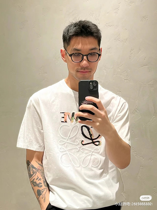 ロエベ刺繍半袖Tシャツ