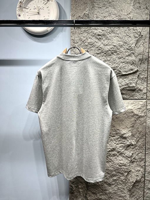 グッチ新しいロゴプリント半袖Tシャツ