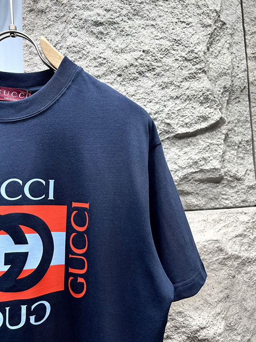 グッチ新しいロゴプリント半袖Tシャツ