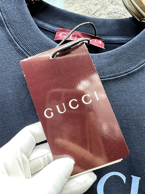 グッチ新しいロゴプリント半袖Tシャツ