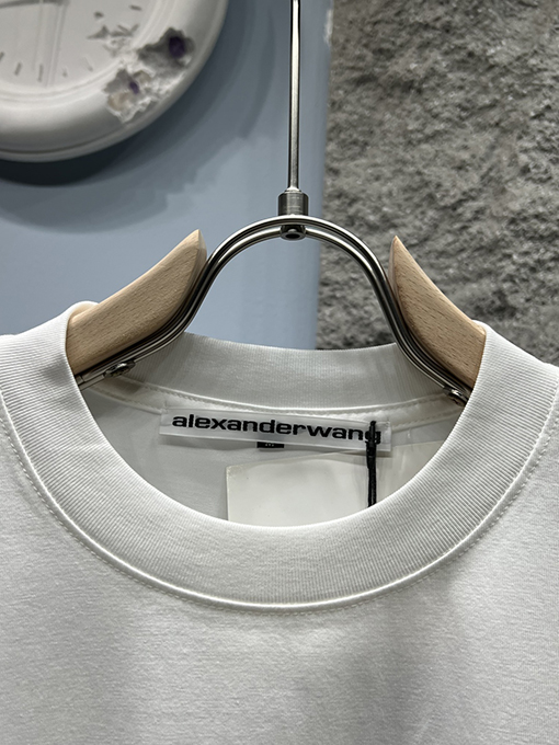 アレキサンダーワン新しい欠けた文字の半袖Tシャツ