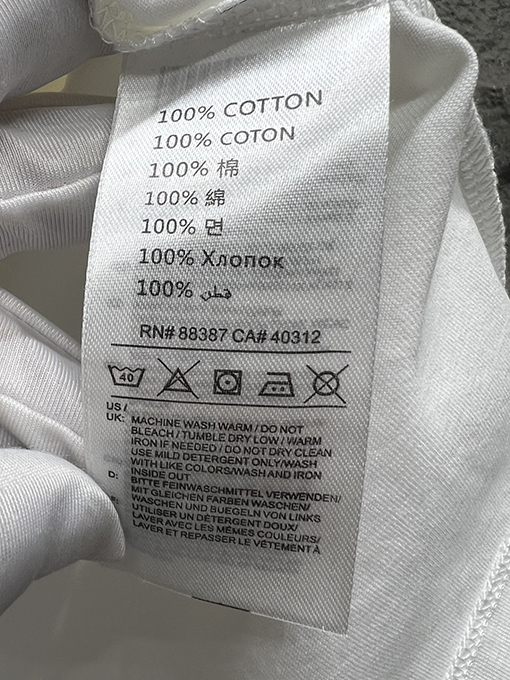 アレキサンダーワン新しい欠けた文字の半袖Tシャツ