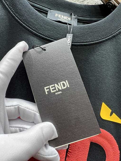 フェンディコピー発泡アルファベット半袖Tシャツ