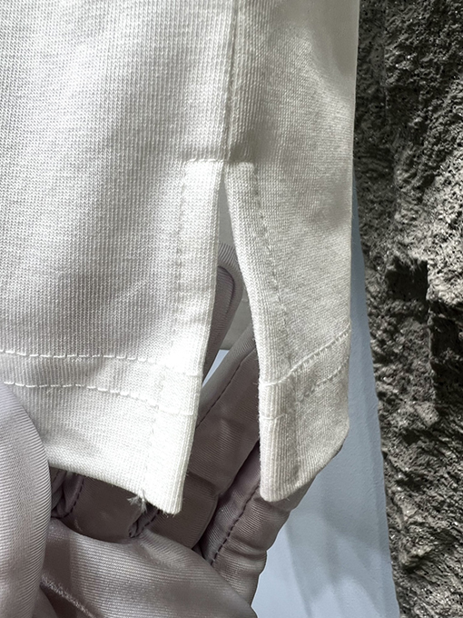 ルイヴィトン新しい愛のロゴ半袖Tシャツ