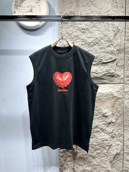 ルイヴィトン新しい愛のロゴ半袖Tシャツ