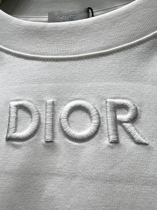 ディオール新しい刺繍Tシャツ
