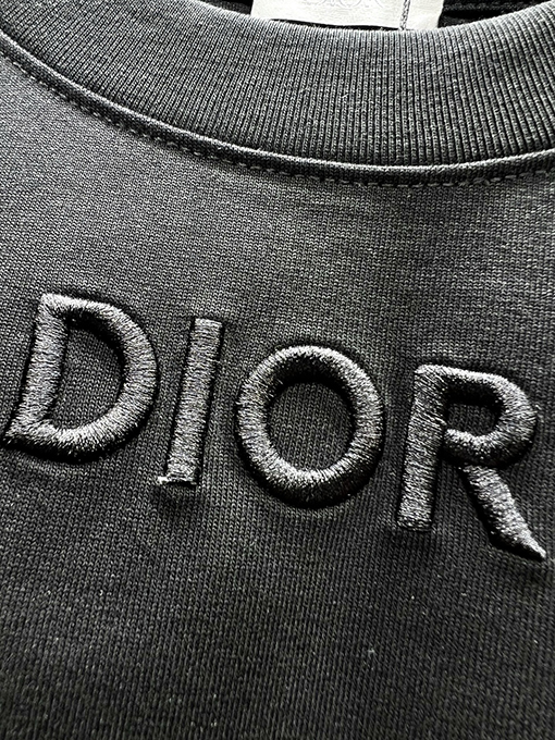 ディオール新しい刺繍Tシャツ