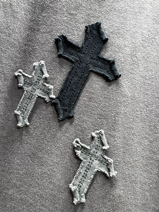 クロムハーツ新しい刺繍Tシャツ