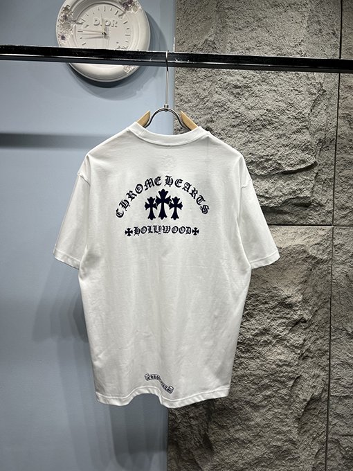 クロムハーツ新しいロゴ半袖Tシャツ