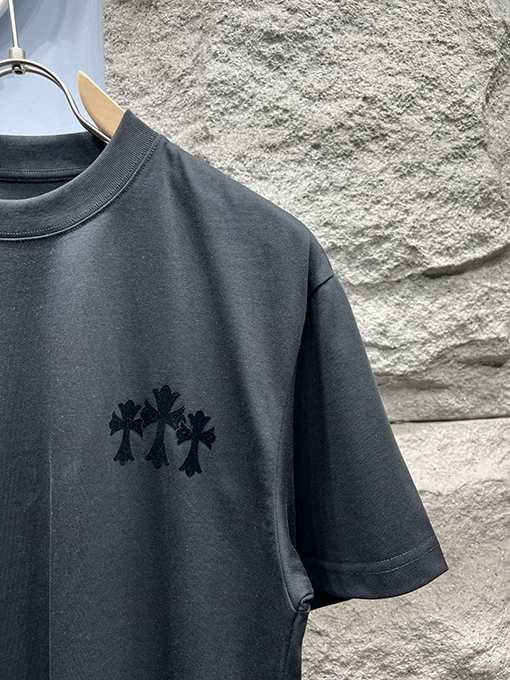 クロムハーツ新しいロゴ半袖Tシャツ