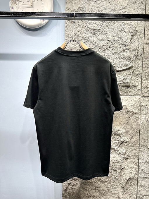 バレンシアガ文字プリント半袖Tシャツ