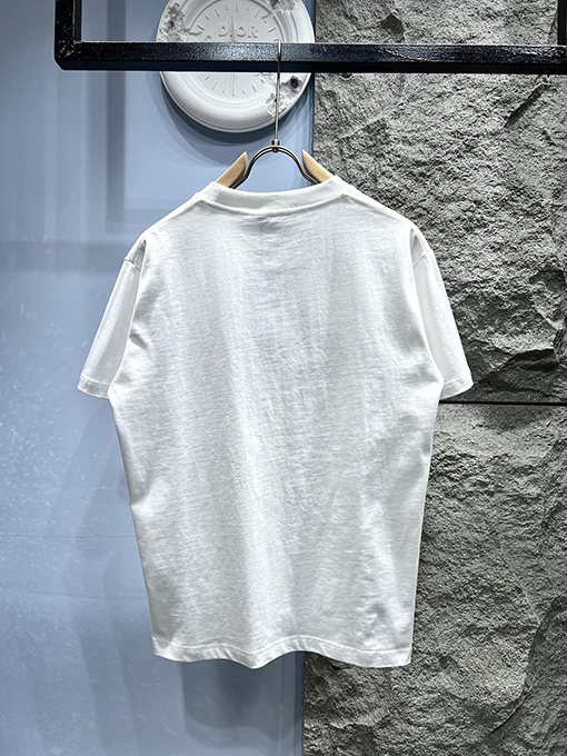 グッチ新しいレンダリング布刺繍半袖Tシャツ