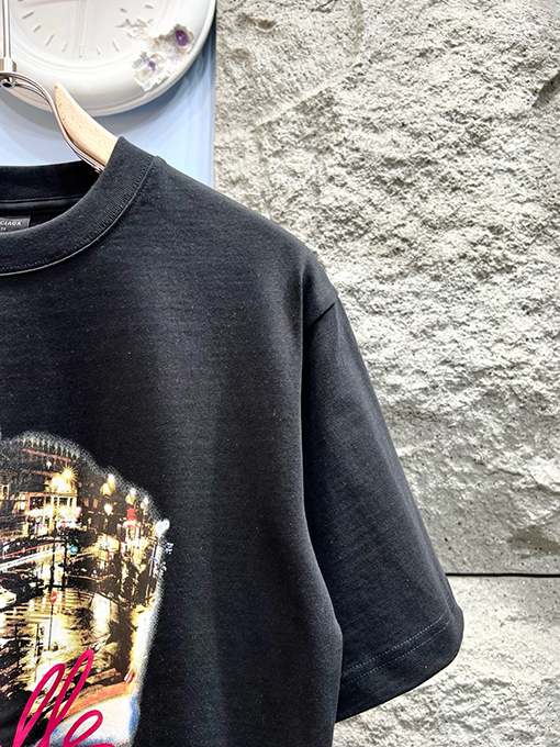 バレンシアガ新しいパリ半袖Tシャツ