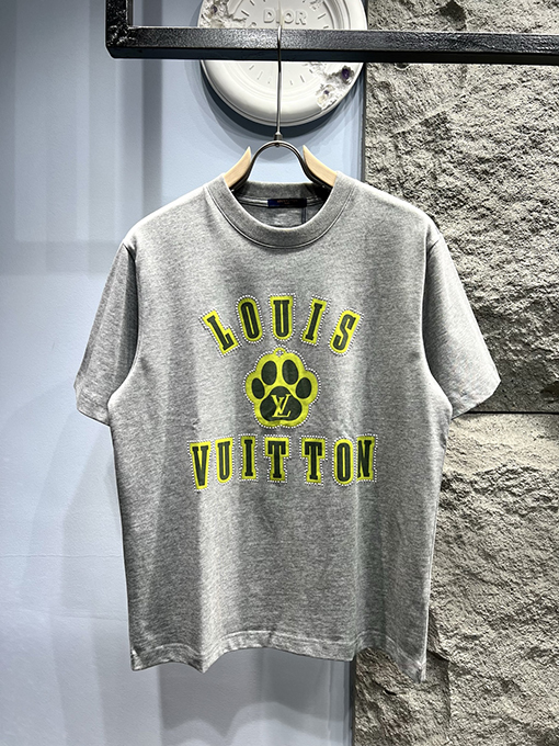ルイヴィトンスーパーコピー新しい萌え犬の掌印半袖Tシャツ