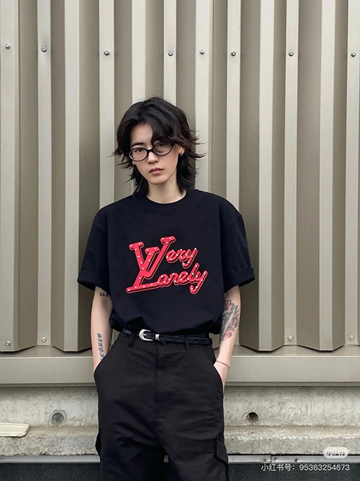 ルイヴィトンコピーパールレター半袖Tシャツ