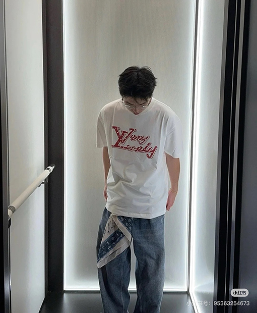 ルイヴィトンコピーパールレター半袖Tシャツ