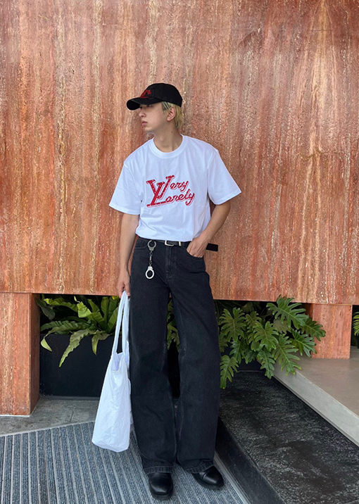 ルイヴィトンコピーパールレター半袖Tシャツ