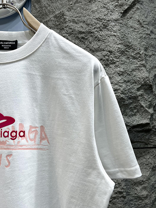 バレンシアガ新しい音符半袖Tシャツ