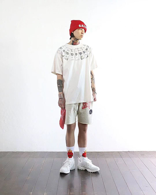 セント マイケル破壊風ヴィンテージTシャツ