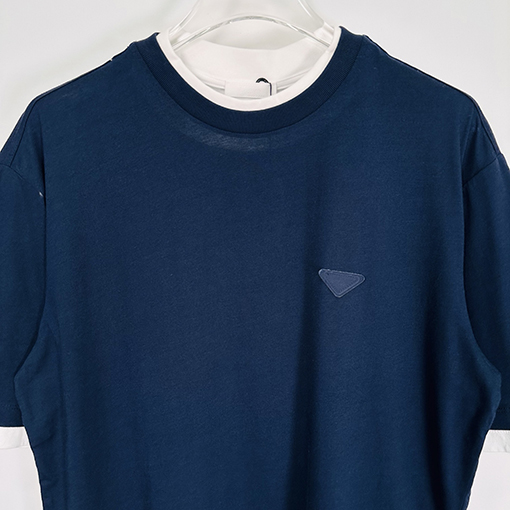 プラダコピー偽の2つのロゴロゴルーズ半袖Tシャツ
