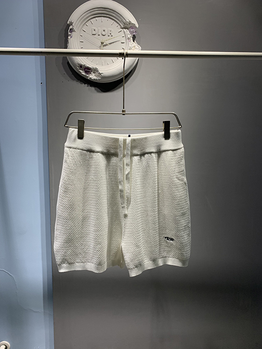 プラダ新しいシルクメッシュパンツ
