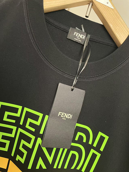 フェンディ新しいアルファベットのシリコンプリントTシャツ