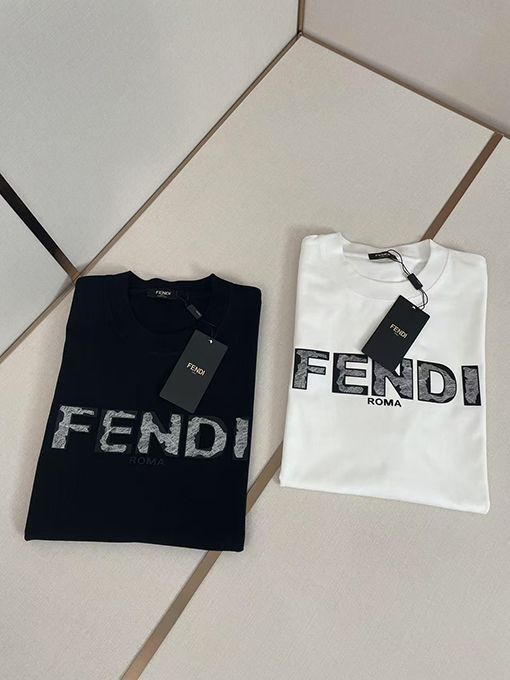 フェンディスーパーコピー新しいファッションTシャツ