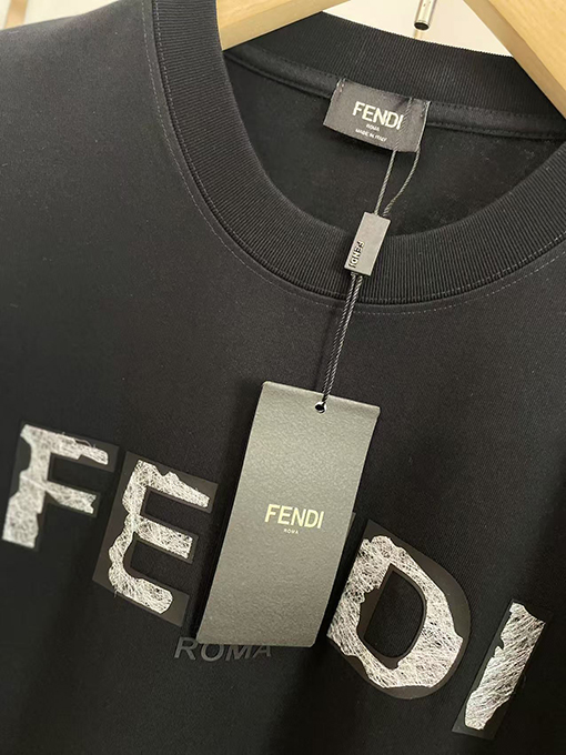 フェンディスーパーコピー新しいファッションTシャツ