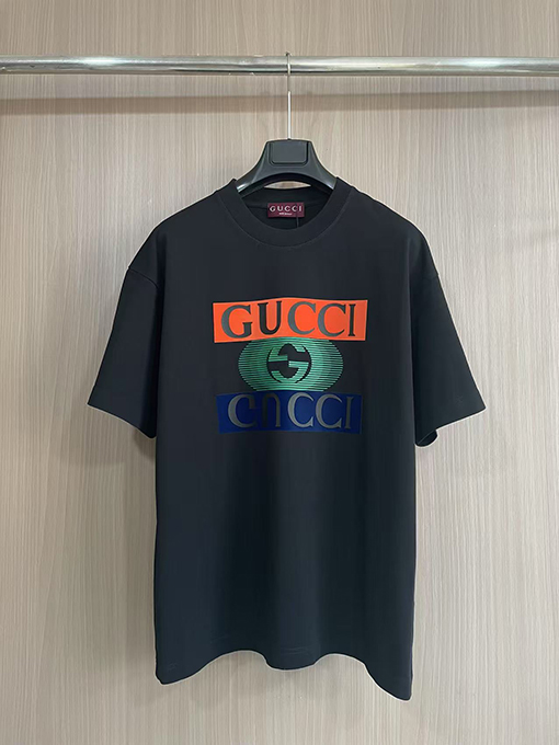 グッチ新しいダブルGミラーロゴラウンドネックTシャツ