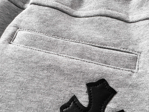クロムハーツ新しいショートパンツ