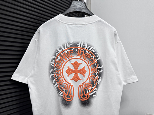 クロムハーツサンスクリット馬蹄発泡プリント半袖Tシャツ