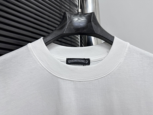 クロムハーツスタイリッシュなクルーネックTシャツ