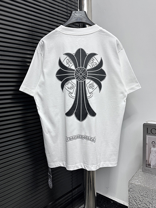 クロムハーツ公式のTシャツ