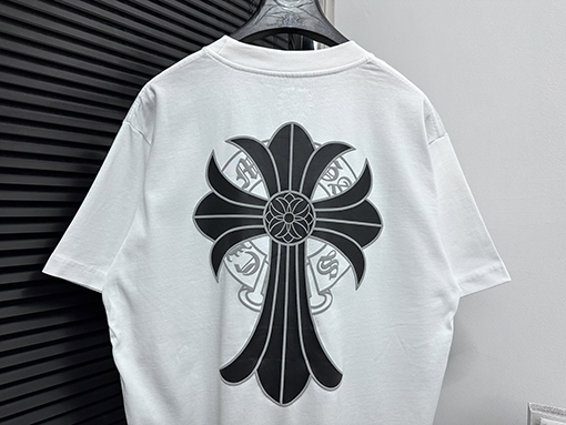 クロムハーツ公式のTシャツ
