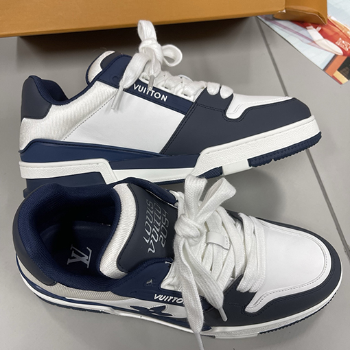 ルイヴィトンスーパーコピーTrainer 25Ss 限定シリーズスニーカー