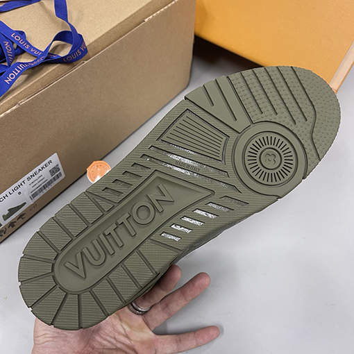 ルイヴィトンLouis V Trainer 25Ss ミリタリー迷彩配色スニーカー