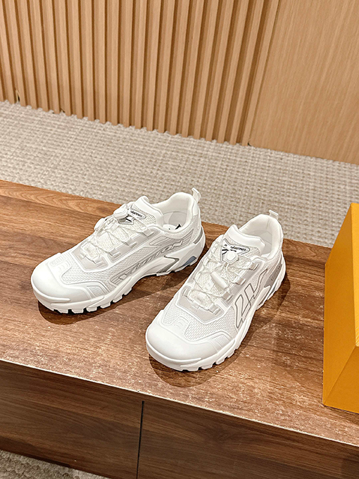 ルイヴィトンRunner Tatic 25Ss スニーカー