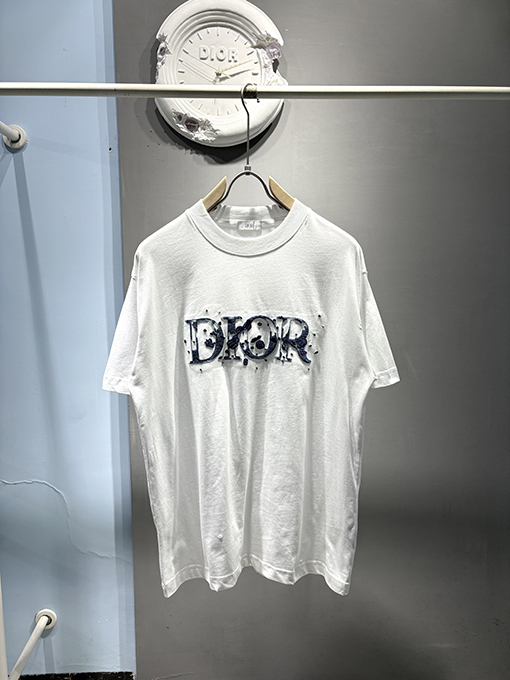 ディオール新しい立体ビーズ刺繍Tシャツ