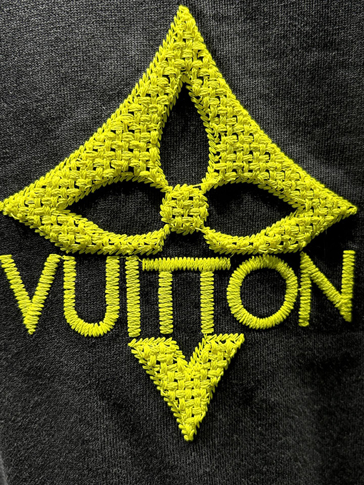 ルイヴィトン 刺繍Tシャツ