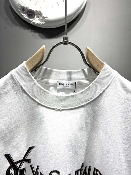 サンローランスーパーコピー新しい立体プリントTシャツ