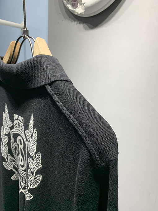 バーバリー新しいBロゴのジャカードポロシャツ