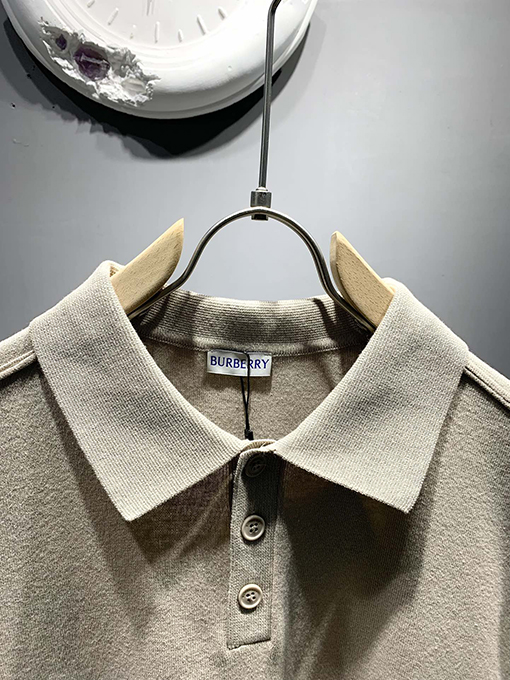 バーバリー新しいBロゴのジャカードポロシャツ